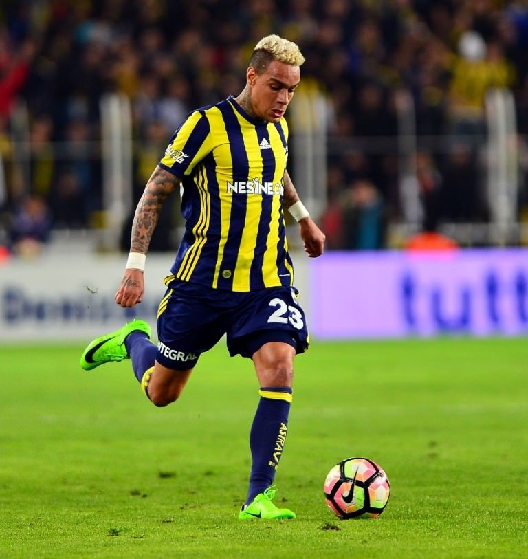 Fenerbahçe-Atiker Konyaspor karşılaşmasından kareler