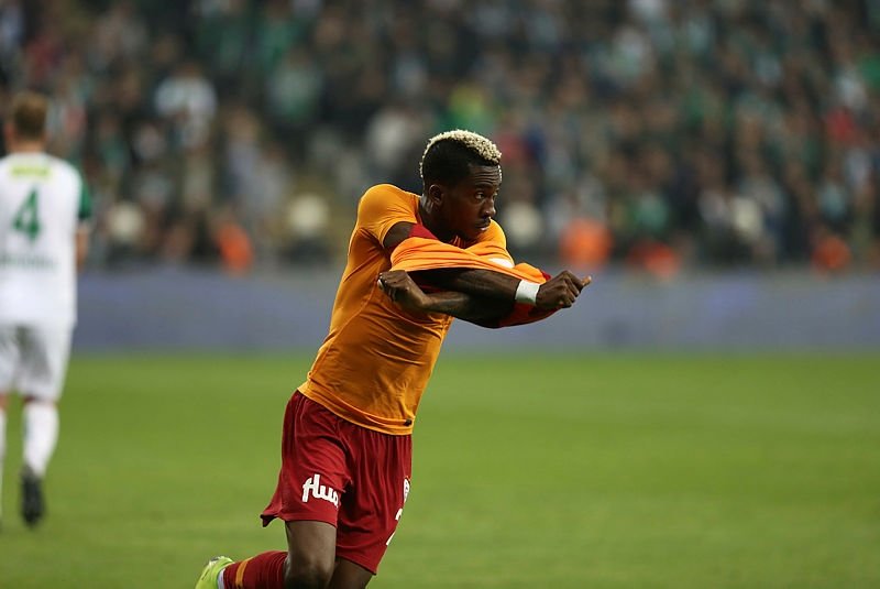 Galatasaray’a Onyekuru müjdesi