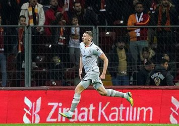 Başakşehir'den Patryk Szysz açıklaması!