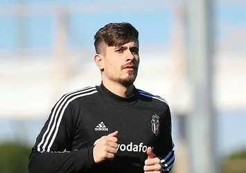 Dorukhan kulüpsüz kaldı!