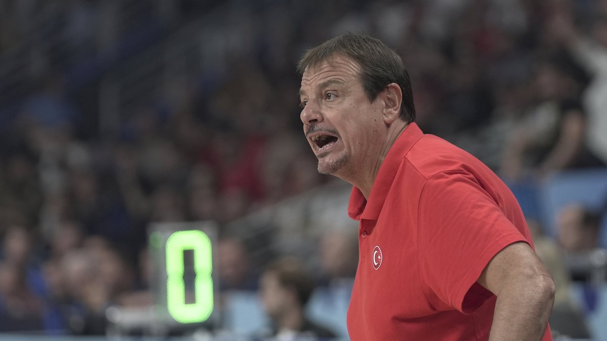 Ergin Ataman'dan maç saatine tepki!