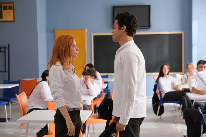 📺 Kara Tahta son bölüm İZLE | Kara Tahta 15. bölüm İZLE | Kara Tahta son bölüm İZLE - 1