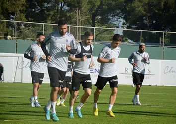 Fırtına günü tek idmanla tamamladı!