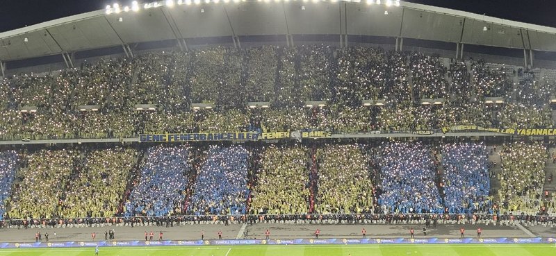 fenerbahce-tribunleri-dev-derbiye-hazir-1768059682669.jpeg