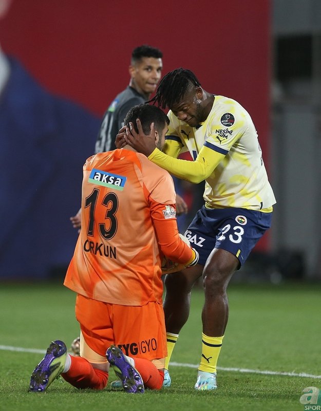 Arda Güler’i gördü gözyaşlarını tutamadı! İşte Ümraniyespor - Fenerbahçe maçından kareler