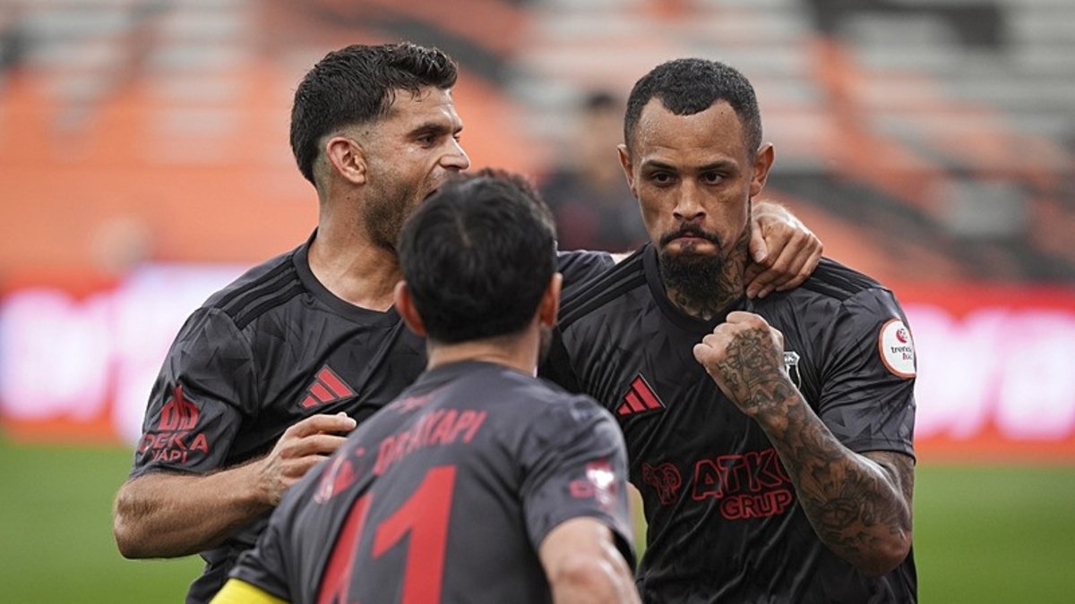 Pendikspor, Ümraniyespor'a karşı farklı galip!