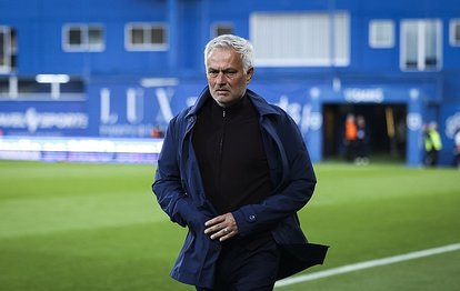 Benfica resmen açıkladı! Mourinho...