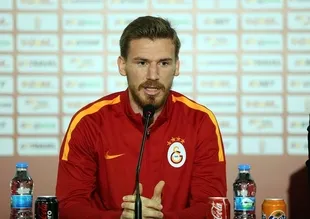 Serdar Aziz kim gibi olmak istiyor?