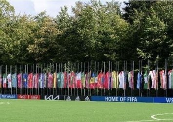 FIFA'da bayraklar yarıya indi!