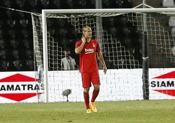 Vida’nın Rusya’ya gitme şansı yok!