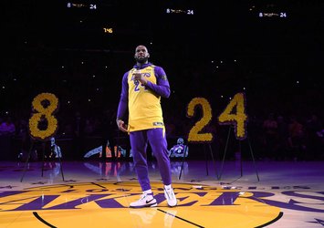 Kobe anıldı LeBron ağladı