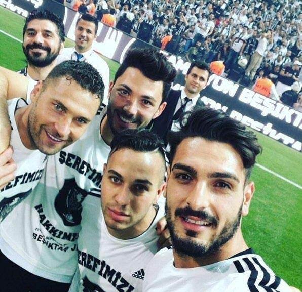 Ünlüler Beşiktaş’ın şampiyonluğunu böyle kutladı.