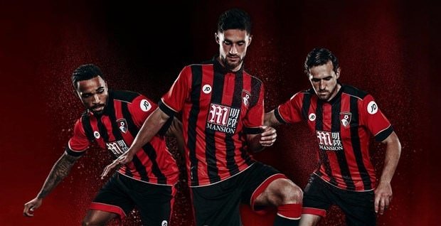 PES 2017 kulüp isimlerini açıkladı