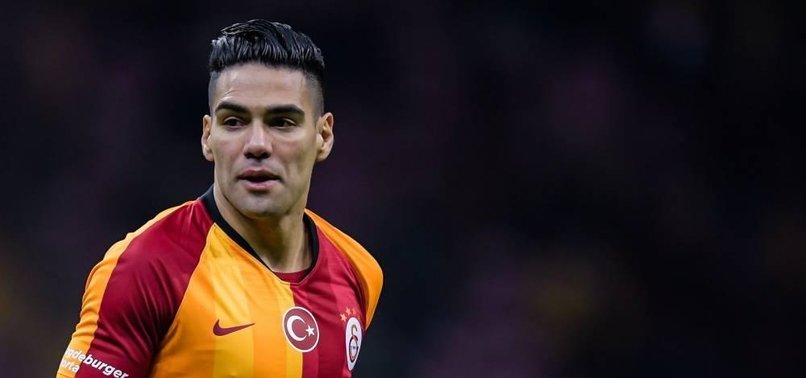 Galatasaray'da Radamel Falcao'dan transfer kararı! Menajerine talimat verdi