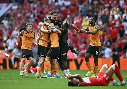 Hull City Premier Lig'e yükseldi!