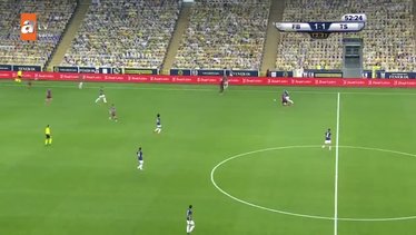 Sörloth öyle bir gol kaçırdı ki...| İZLEYİN