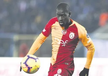 Gözler Fatih Terim’de