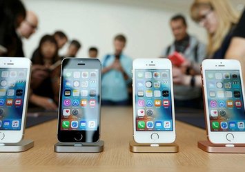 Apple iPhone SE'yi tanıttı!