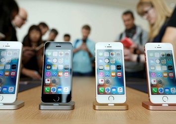 Apple iPhone SE'yi tanıttı!