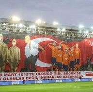 Medipol Başakşehir-Beşiktaş mücadelesinden kareler