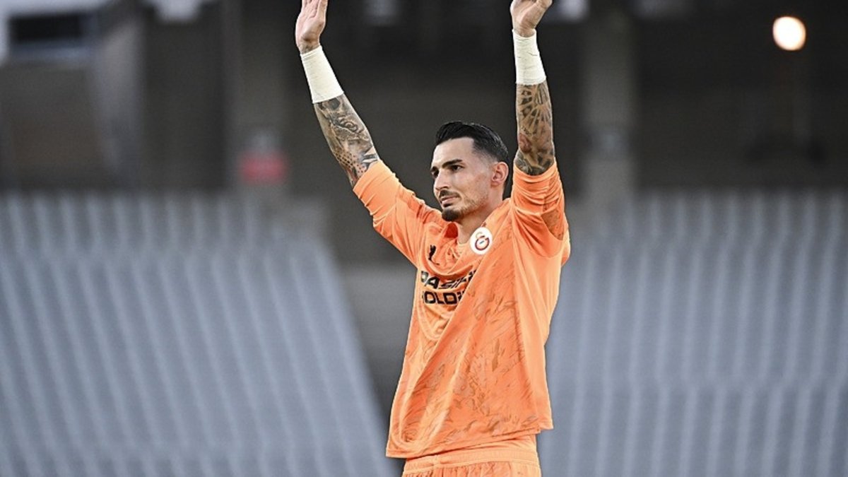Uğurcan Çakır: Galatasaray'da olduğum için çok mutluyum Uğurcan Çakır: Galatasaray'da olduğum için çok mutluyum