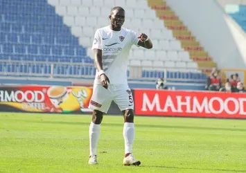 Hatayspor yıldız ismin sözleşmesini uzattı!