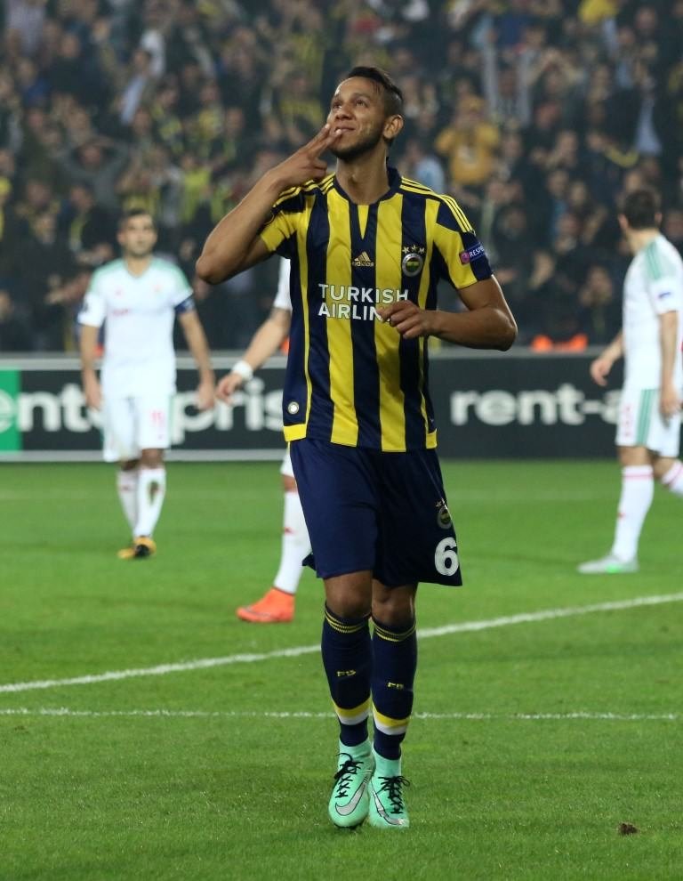 Fenerbahçeli Josef de Souza için Çin kararı!