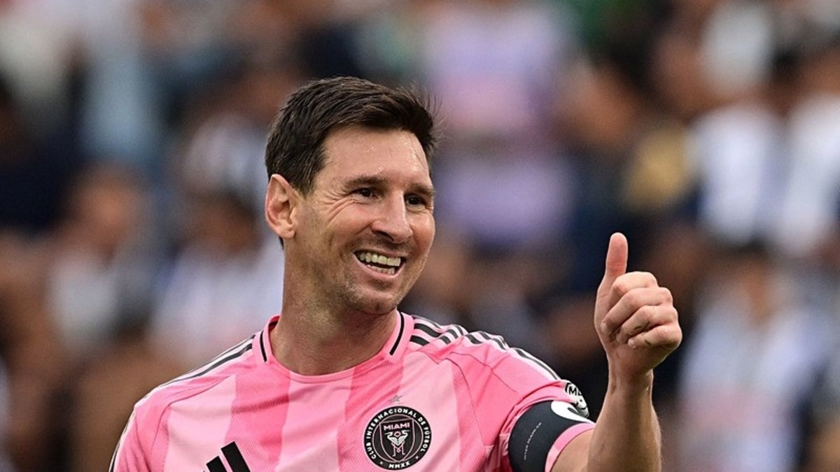 Lionel Messi İspanya'dan kulüp satın aldı