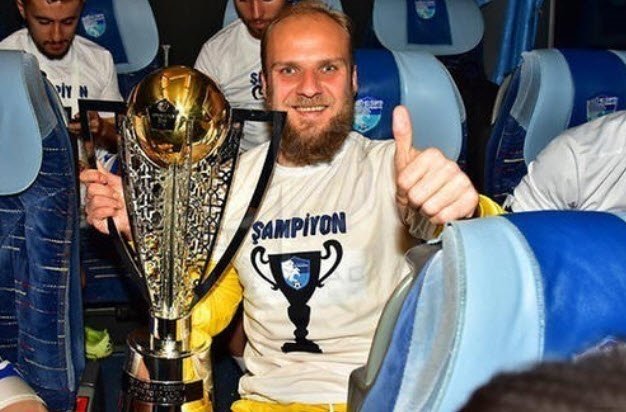 Hakan Canbazoğlu fırtınası!