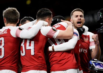 Arsenal çeyrek final biletini kaptı