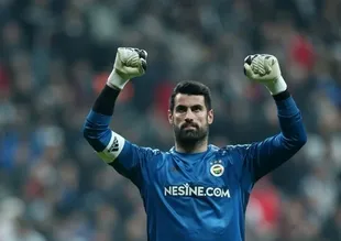 Volkan Demirel, Fenerbahçe'de kaldı