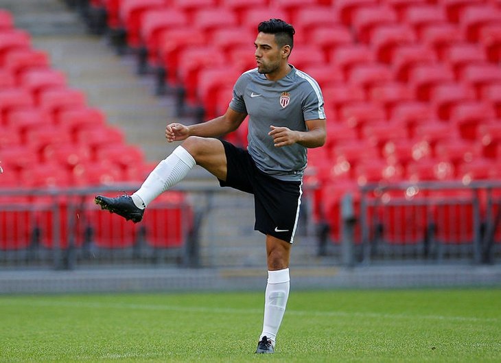 Yılın transferinde son dakika açıklaması! Falcao'nun eÅi... Son dakika Galatasaray haberleri...