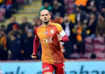 Wesley Sneijder'den flaş karar!