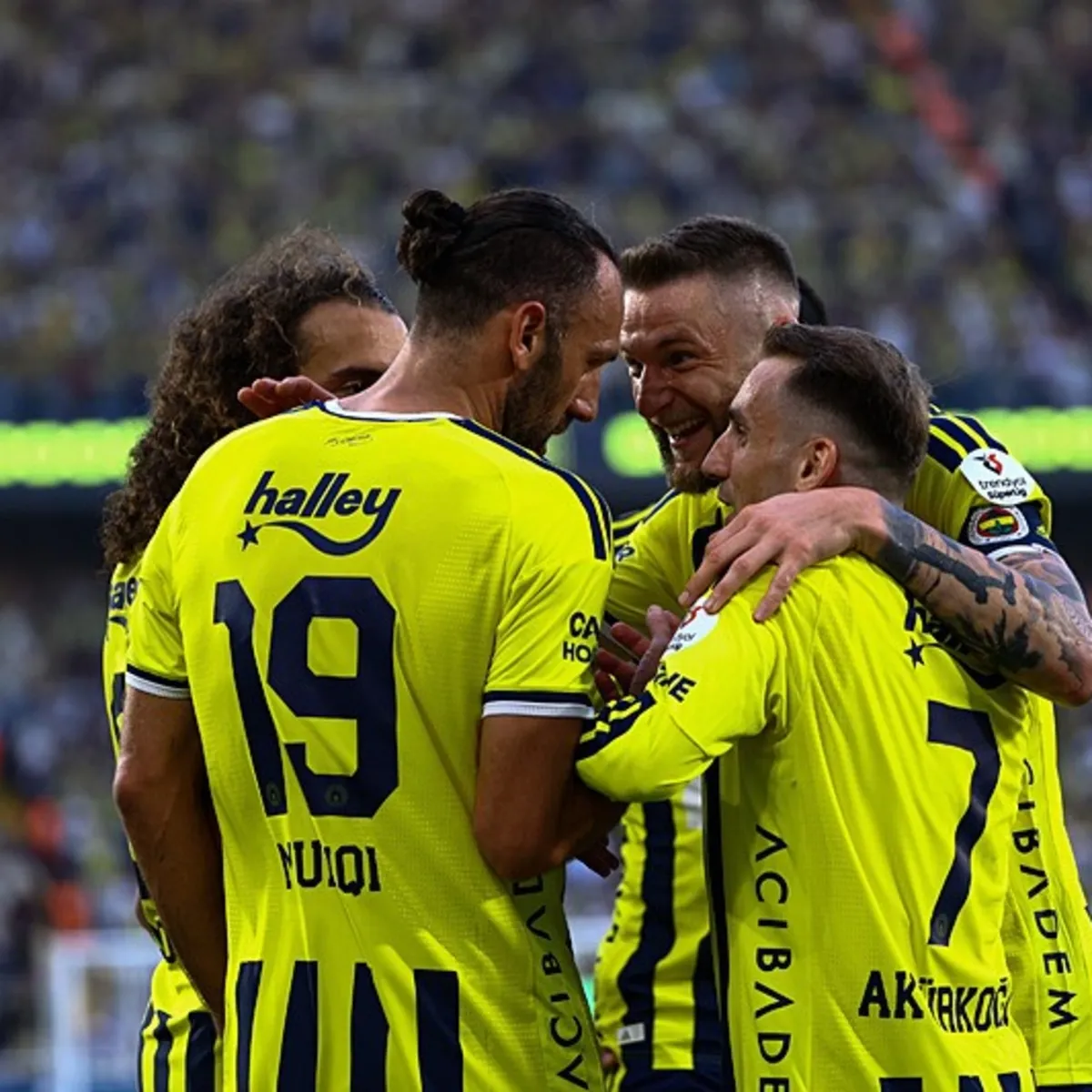 Spor yazarları Fenerbahçe-Eyüpspor maçını yorumladı: Kadıköy'de beyaz sayfa açıldı