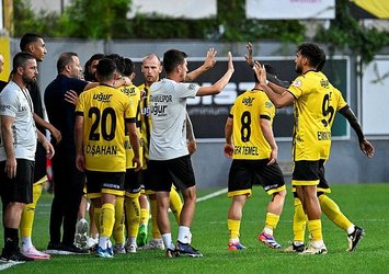 İstanbulspor 3 golle güldü!
