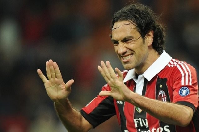 Galatasaraylı yıldızın gözüne kömür kaçtı! Sakatlık şoku