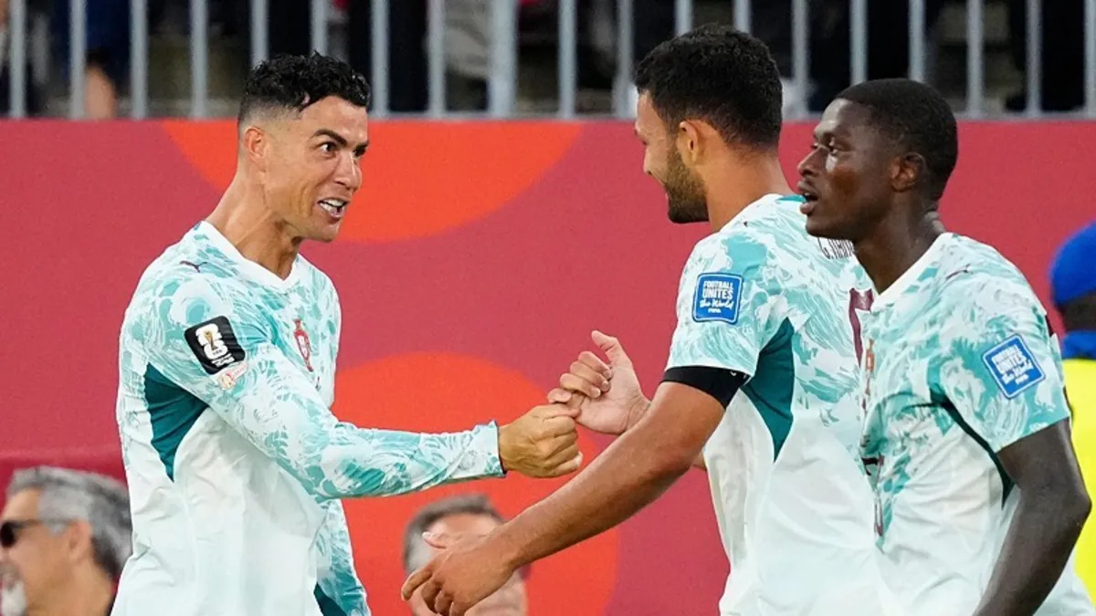 Portekiz, Hırvatistan'ı 90+4'te yenerek turladı