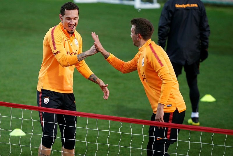 Fatih Terim ideal kadroyu kurdu! İşte Galatasaray’ın yeni 11’i