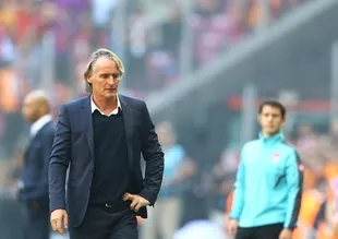 Riekerink: "Podolski değişikliği biraz riskliydi"