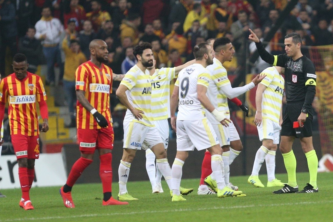 Kayserispor - Fenerbahçe maçından kareler!