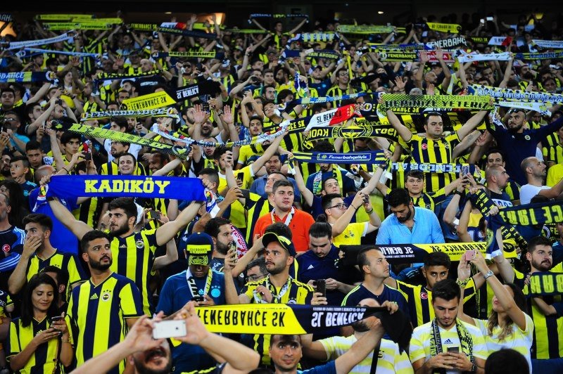 Fenerbahçe - Benfica maçından görüntüler