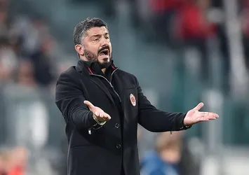 Gattuso, Hakan Çalhanoğlu'na yüklendi