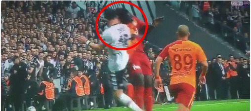 "Gomis kırmızı kart görmeliydi" - 1