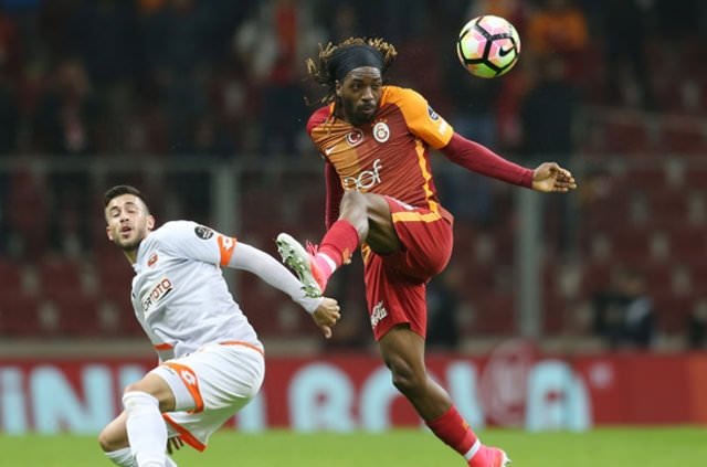 Galatasaray’da transfer hareketliliği