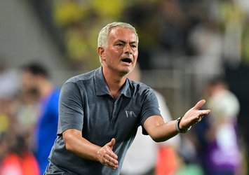 F.Bahçe'de o futbolcunun bileti kesildi