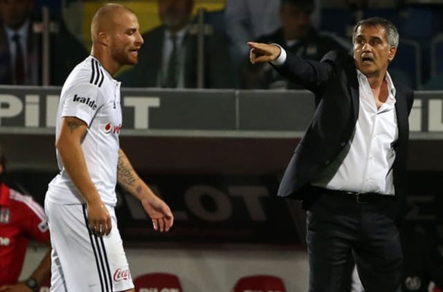 Şenol Güneş yıldız futbolcunun menajerini kovdu