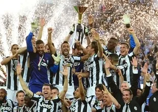 Juventus şampiyonluğunu ilan etti