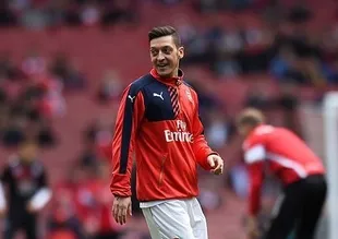 Mesut Özil en iyi 5. futbolcu