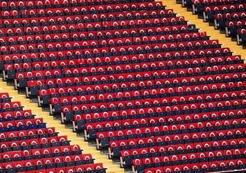 Kadıköy'de ay-yıldızlı şölen!