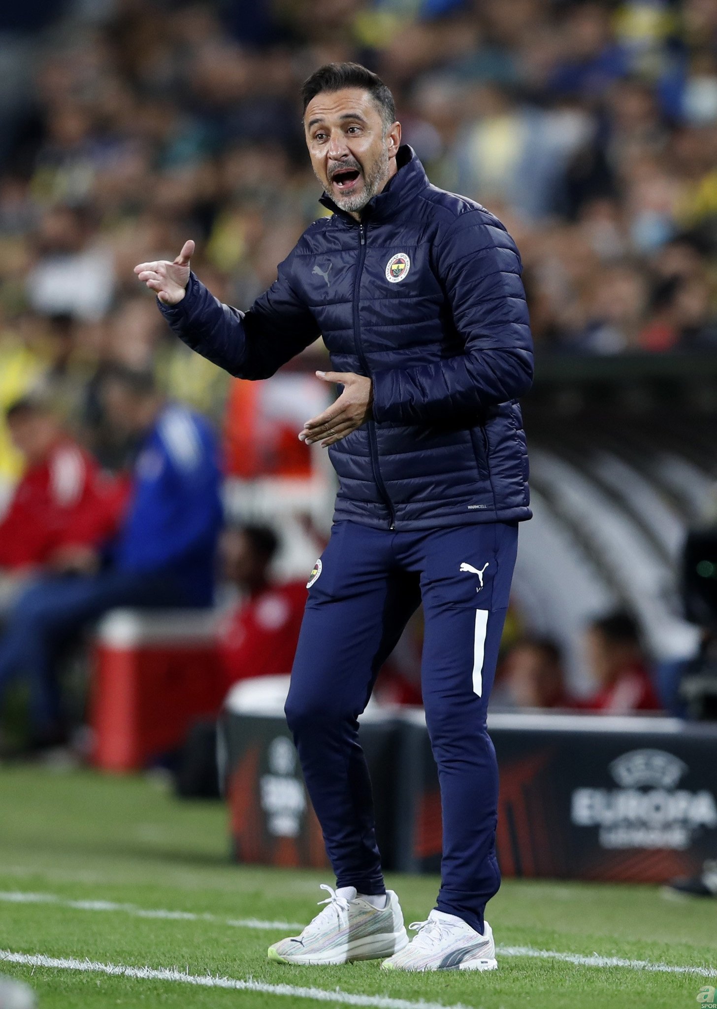 SON DAKİKA FENERBAHÇE TRANSFER HABERİ - Kanarya’nın yıldızına Premier Lig ekibinden çılgın teklif!